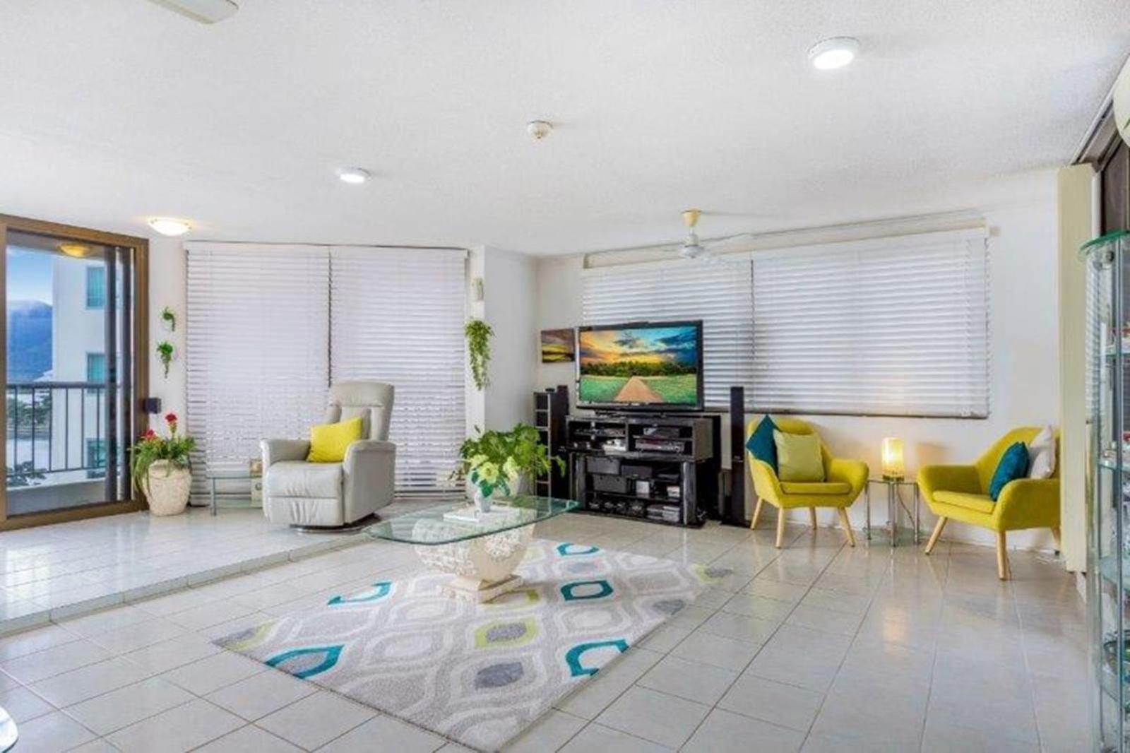 Cairns Ocean View Apartment In Aquarius Eksteriør bilde